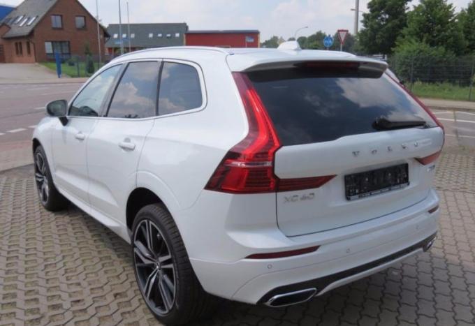 Volvo XC60 2017г, на запчасти