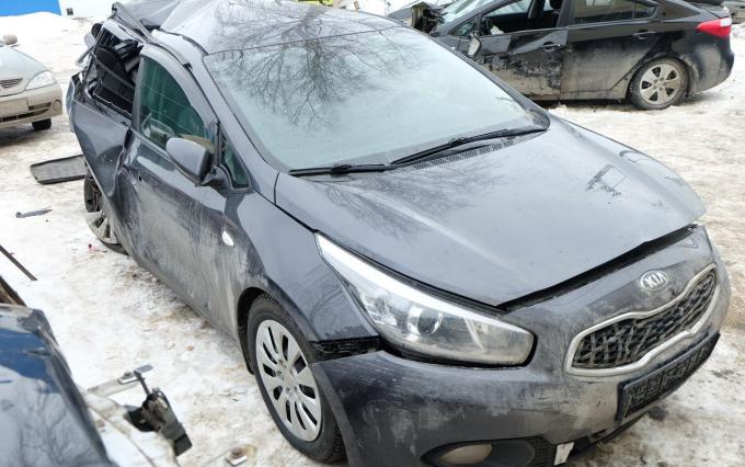 KIA ceed 1.6 MT G4FG 2013 в разборе