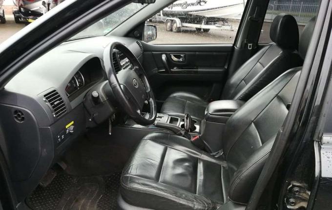 Kia Sorento 2007 г на запчасти