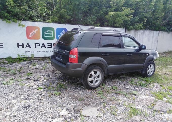 Hyundai Tucson 2008г 2.0l АКПП в разборе