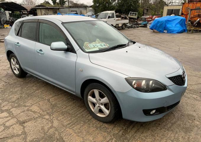 В разборе Mazda 3 BK 2.0 LF мазда