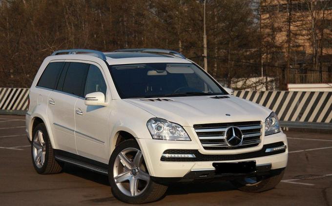 Mercedes GL500 5.5 W164 M273