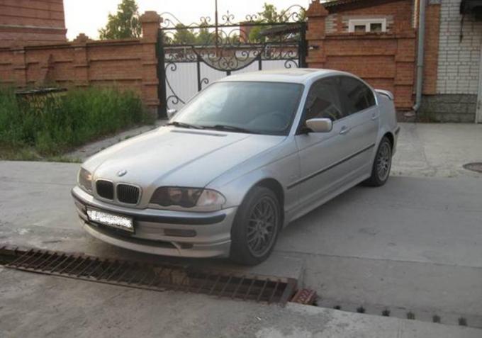 Разбор BMW 3 E46/ бмв 3 Е46 2001 г на запчасти