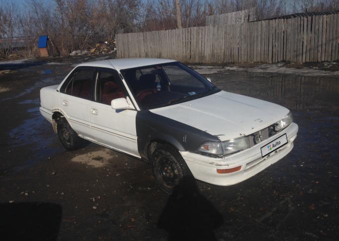 Toyota Corolla 1.6AT, 1991, 275086км