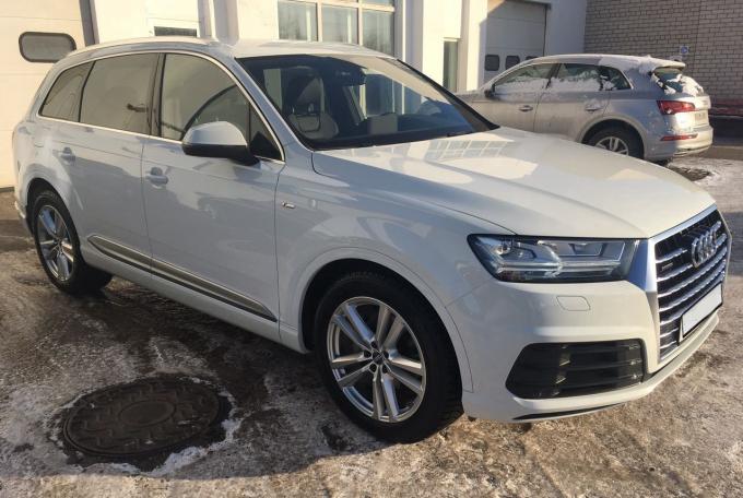 Авторазбор Ауди Q7 (Audi Q7)