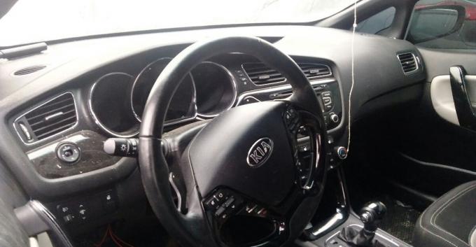 Под разбор Kia Ceed 2 jd 1.6 АКПП g4fg 2014 запчас