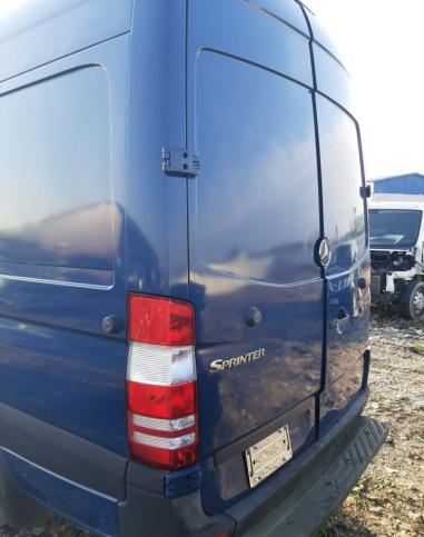 Mercedes Sprinter 313 2.2 D 2013 г на запчасти