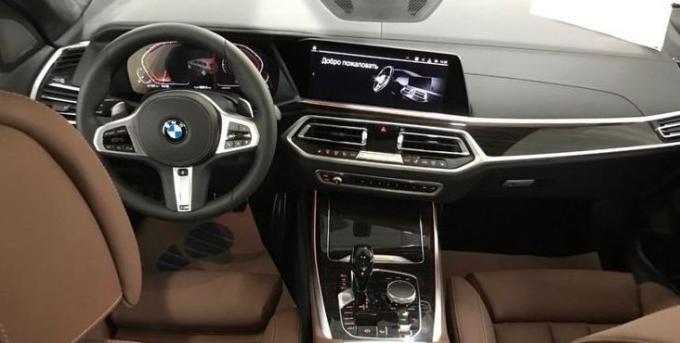 Продам по запчастям BMW X7 2019