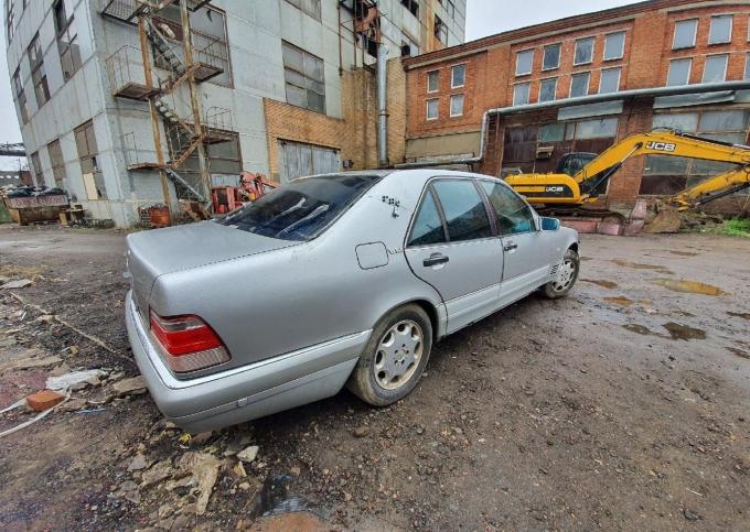 В разбор Mercedes W140 S320 короткий из Японии