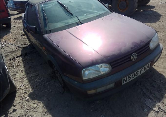 Разбор на запчасти Volkswagen Golf 3