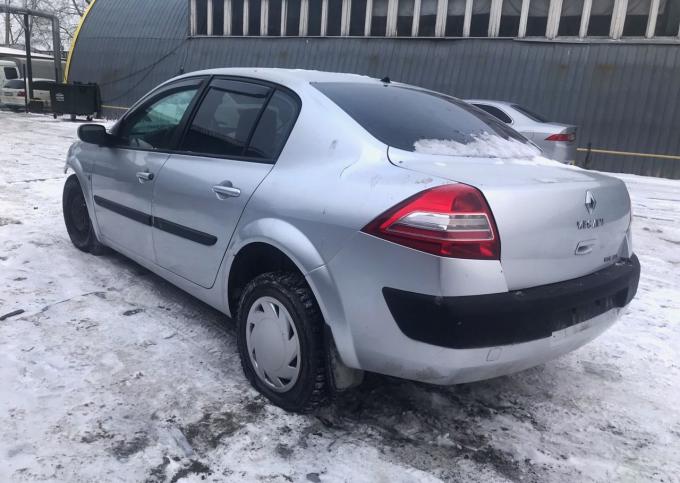 Renault Megane 2 (поступил в разбор) Молодежная