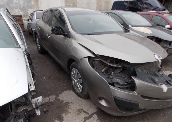 Renault Megan 3 2011г 1.6 АКПП в разборе