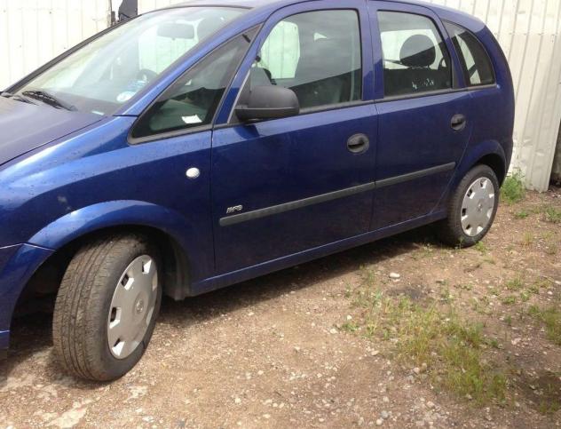 Opel Meriva A 1.3D 2007 г на запчасти