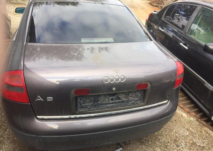 Audi A6 C5, 2000