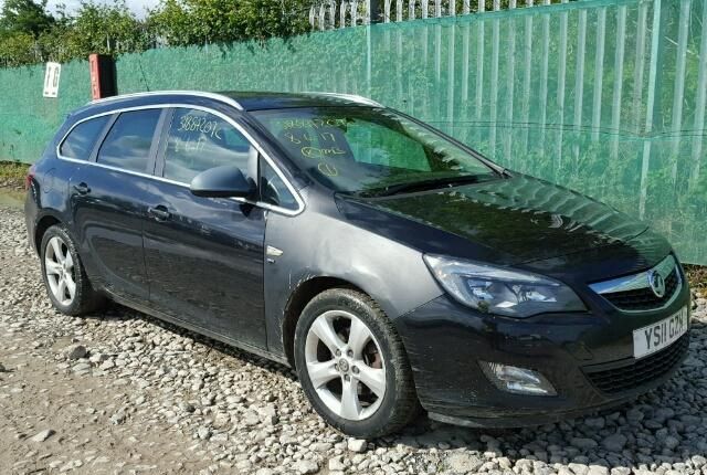 Разбор на запчасти Opel Astra J