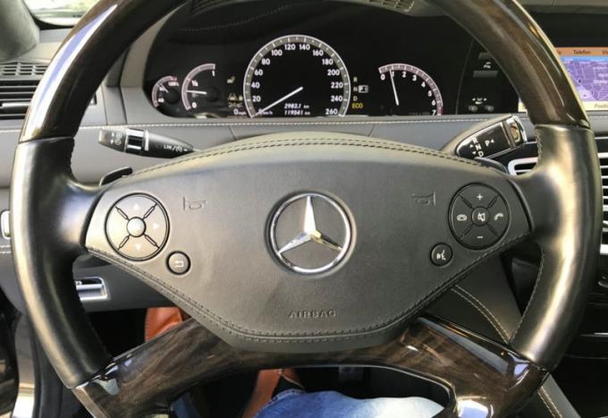 Mercedes-Benz CL W216 AMG 2014г, на запчасти