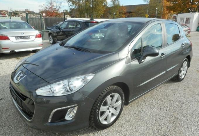 Peugeot 308 2012г. АКПП