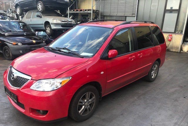 Разбор на запчасти Mazda MPV 1999-2005