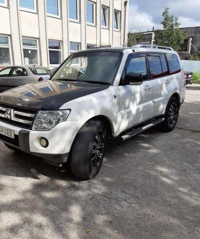 Mitsubishi Pajero 3.2 D 4M41 07г на запчасти