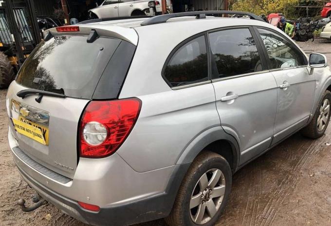 Chevrolet Captiva 2008 г на запчасти