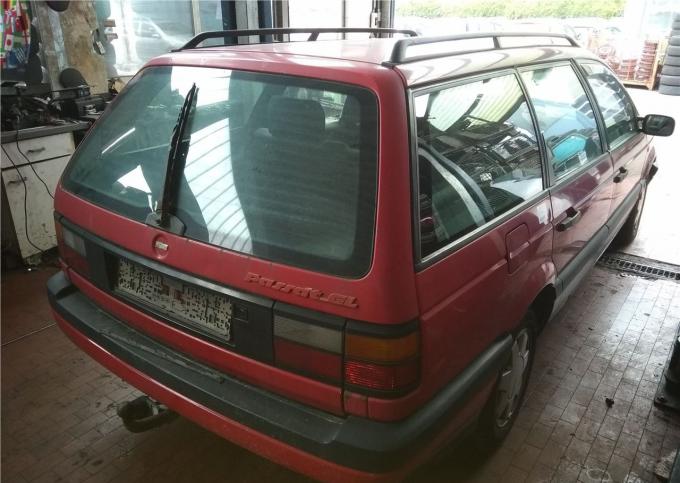 Разобран на запчасти Volkswagen Passat 3 1988-1993