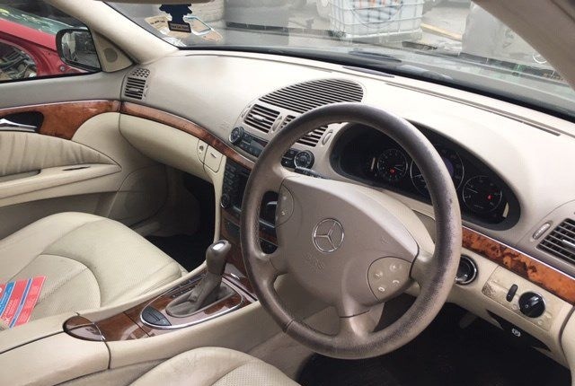 Разбор на запчасти Mercedes E W211 2002-2009