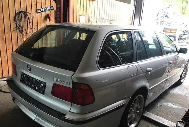 Разбор на запчасти BMW 5 E39 1995-2003