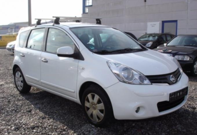 Nissan Note 2012г, на запчасти