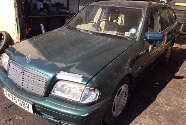 Разобран на запчасти Mercedes C W202 1993-2000