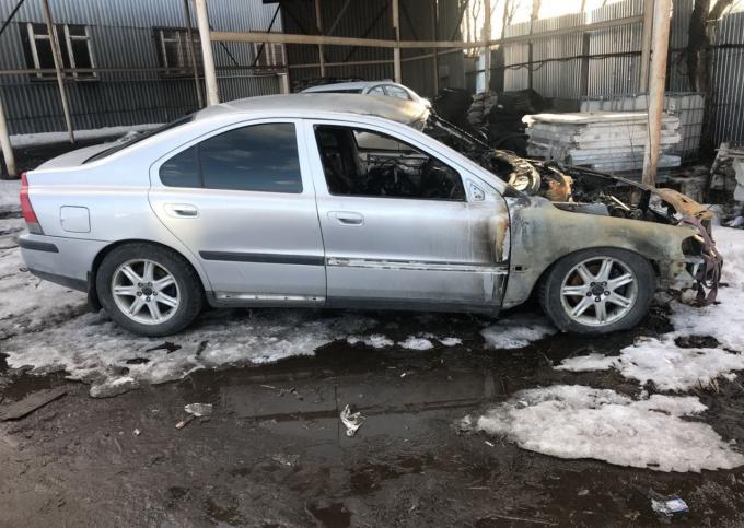 Разбор Volvo S60 2006г 2,4 АКПП Вольво с60