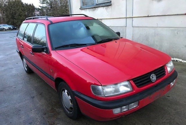 Разбор на запчасти Volkswagen Passat 4 1994-1996