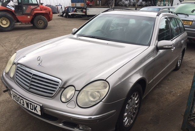 Автомобиль в разборе: Mercedes E W211 2002-2009