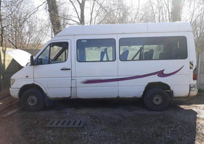 Мерседес спринтер(Mercedes sprinter) 1995-1998г.в