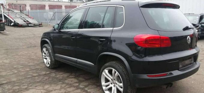 Volkswagen Tiguan 2014 г на запчасти