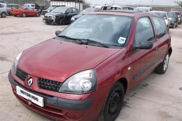 Разбор на запчасти Renault Clio 1998-2008