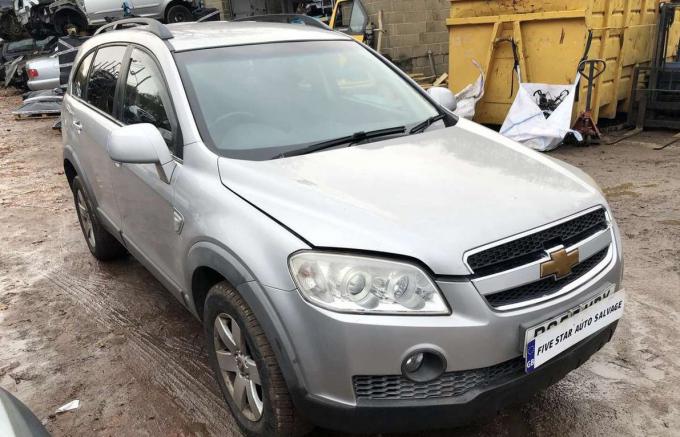 Chevrolet Captiva 2008 г на запчасти