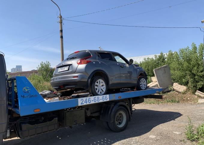 На авторазбор поступил nissan juke (ниссан жук)