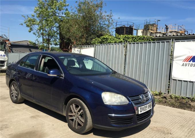 Разбор на запчасти Volkswagen Jetta 5 2004-2010