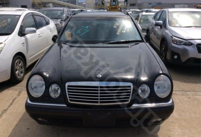 Mercedes-Benz E-class W210 1998г В полный разбор