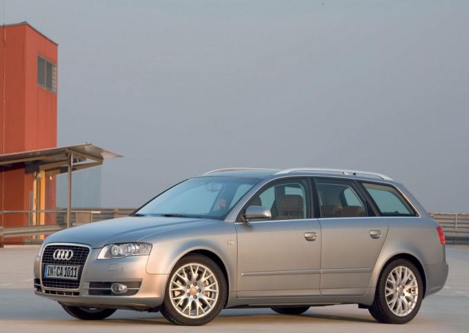 Разбор Ауди А4 Б7 Audi A4 B7 универсал 2007