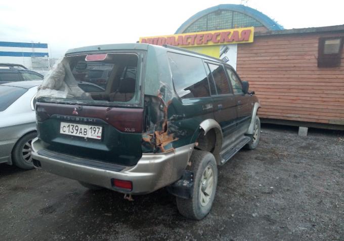 Mitsubishi Montero Sport 3l 6G72 177л/c АКПП 2000г