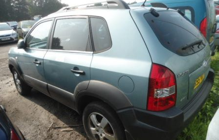 Разбор на запчасти Hyundai Tucson 1 2004-2009