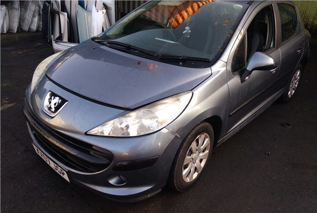 Разбор на запчасти Peugeot 207