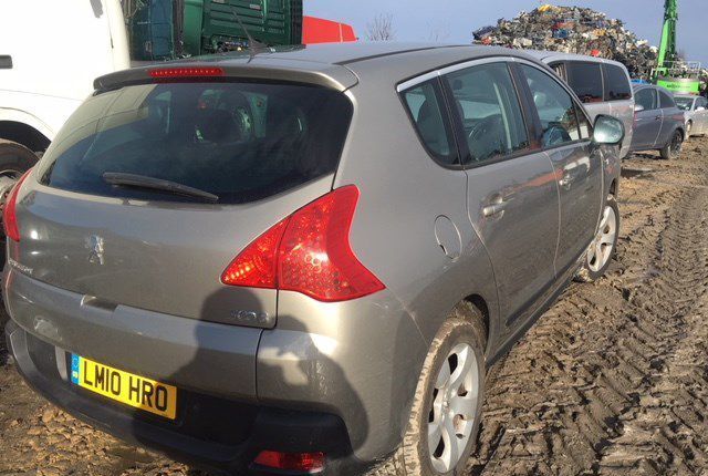 Разбор на запчасти Peugeot 3008 2009-2016