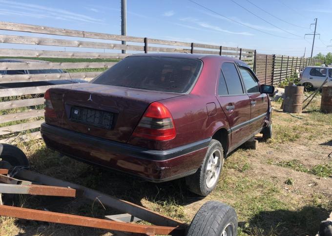 Mercedes W202 2.0 Ограниченная Серия ATP