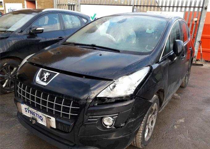 Разбор на запчасти Peugeot 3008