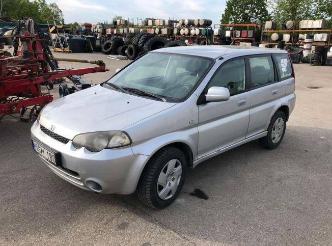 Honda Hr-v 2002 г. На запчасти