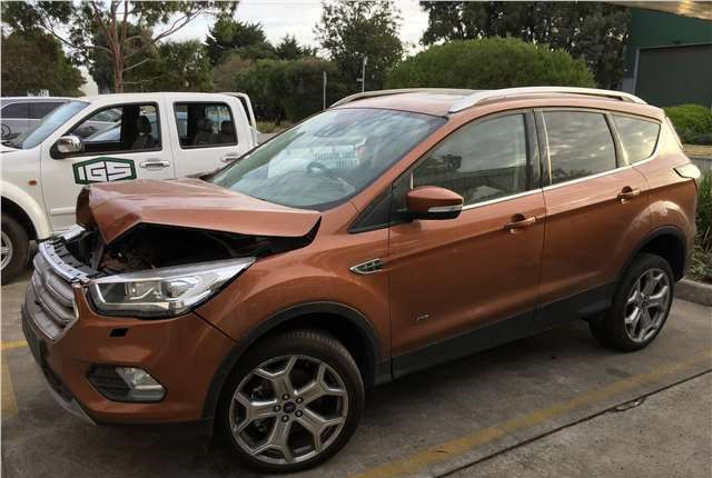 Разбор на запчасти Ford Escape 2015