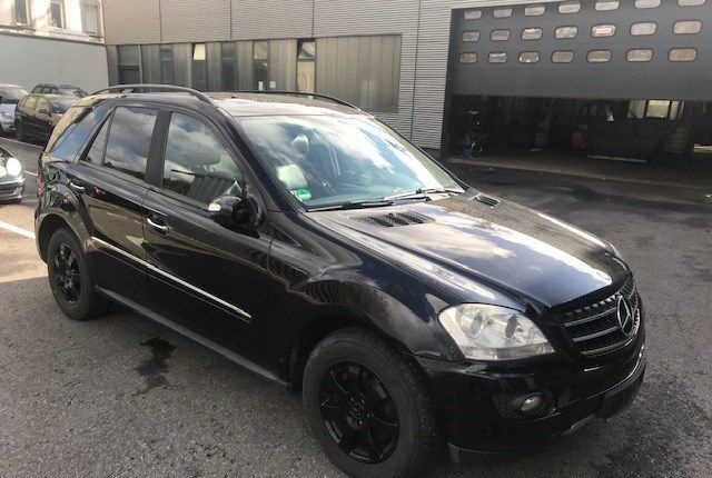 Разбор на запчасти Mercedes ML W164 2005-2011