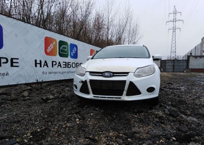 Ford Focus 3 1.6 2013г универсал в разборе